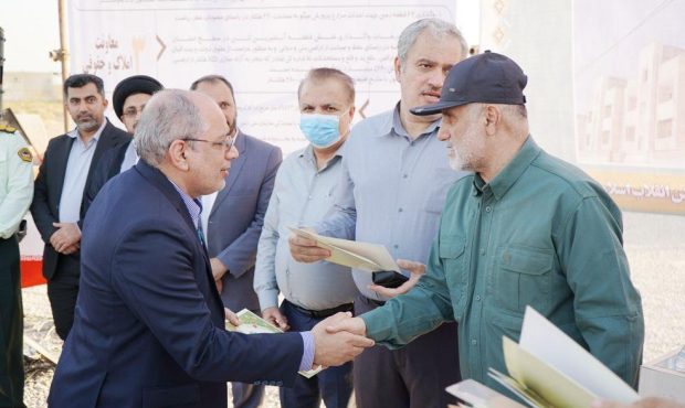 قدردانی ویژه استاندار بوشهر از بانک مسکن/ تأمین مالی ۴ هزار و ۵۸۸ واحد مسکونی نهضت ملی از سوی بانک مسکن در بوشهر