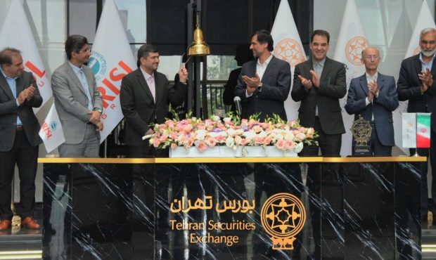 گروه کشتیرانی جمهوری اسلامی ایران زنگ بورس را به صدا درآورد گروه کشتیرانی جمهوری اسلامی ایران زنگ بورس را به صدا درآورد