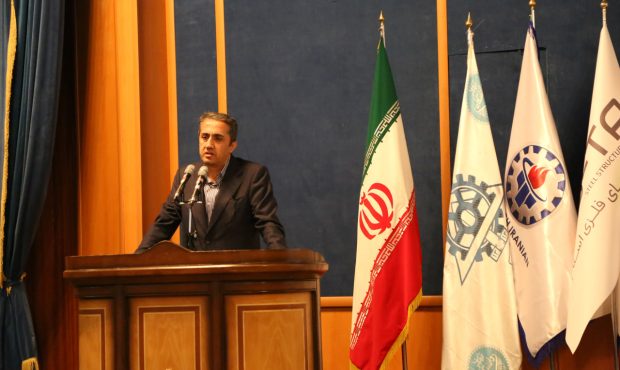 آقاجانلو: نقش موثر دانشگاه ها در رشد ضریب پیچیدگی زنجیره و تولید محصولات متنوع/ نوآوری و رشد بهره وری؛ الزامات معدن و صنایع معدنی است آقاجانلو: نقش موثر دانشگاه ها در رشد ضریب پیچیدگی زنجیره و تولید محصولات متنوع/ نوآوری و رشد بهره وری؛ الزامات معدن و صنایع معدنی است