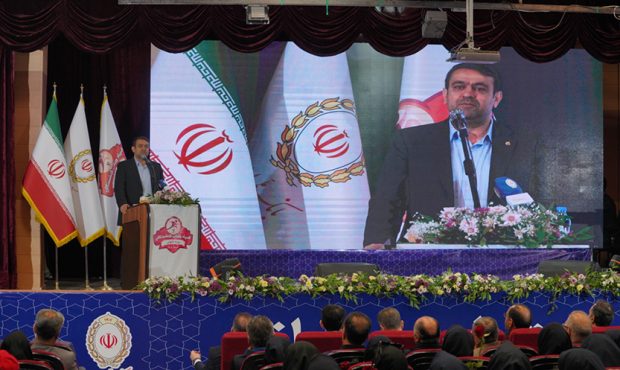 تأکید مدیرعامل بانک ملی ایران بر ارتقای نقش بانوان در سطوح مدیریتی تأکید مدیرعامل بانک ملی ایران بر ارتقای نقش بانوان در سطوح مدیریتی