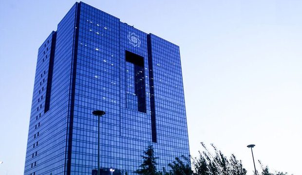 الزام صادرکننده چک به تامین بیش از کسری مبلغ چک برگشتی تخلف است/ با خاطیان برخورد می شود