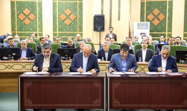 امضای تفاهمنامه تولید تایر و دوده صنعتی در کرمانشاه امضای تفاهمنامه تولید تایر و دوده صنعتی در کرمانشاه