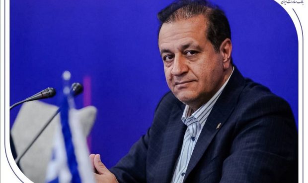 تفکر و اندیشههای بزرگ رمز پایداری خدمات بانک صادرات ایران به اقتصاد کشور است تفکر و اندیشههای بزرگ رمز پایداری خدمات بانک صادرات ایران به اقتصاد کشور است