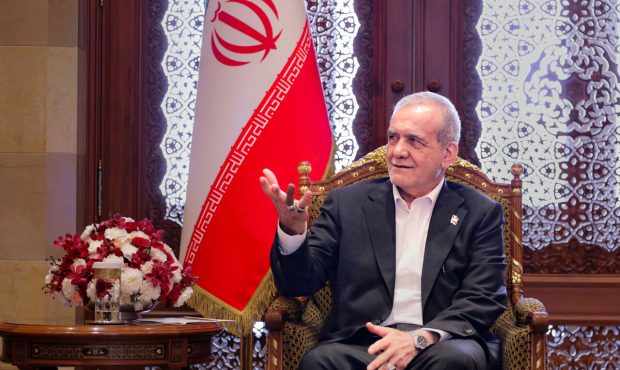 پزشکیان: با تحریم یا بدون تحریم، کشورمان را خواهیم ساخت پزشکیان: با تحریم یا بدون تحریم، کشورمان را خواهیم ساخت