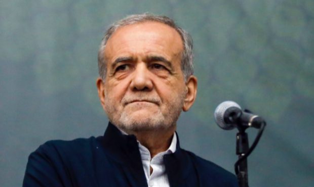 رئیس جمهور از تلاشهای شبانهروزی کارکنان فراجا در جریان جنگ تحمیلی ۱۲ روزه قدردانی کرد رئیس جمهور از تلاشهای شبانهروزی کارکنان فراجا در جریان جنگ تحمیلی ۱۲ روزه قدردانی کرد
