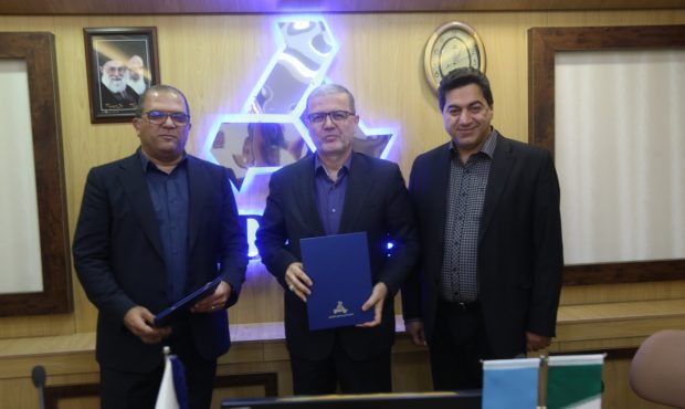 تفاهمنامه همکاری ایدرو و انجمن اتوماسیون صنعتی برای توسعه هوشمندسازی صنایع کشور تفاهمنامه همکاری ایدرو و انجمن اتوماسیون صنعتی برای توسعه هوشمندسازی صنایع کشور