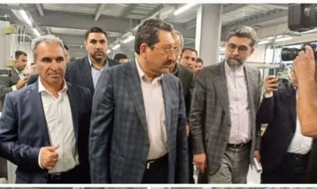 بازدید وزیر صمت از شرکت غشاگستر دالاهو بازدید وزیر صمت از شرکت غشاگستر دالاهو
