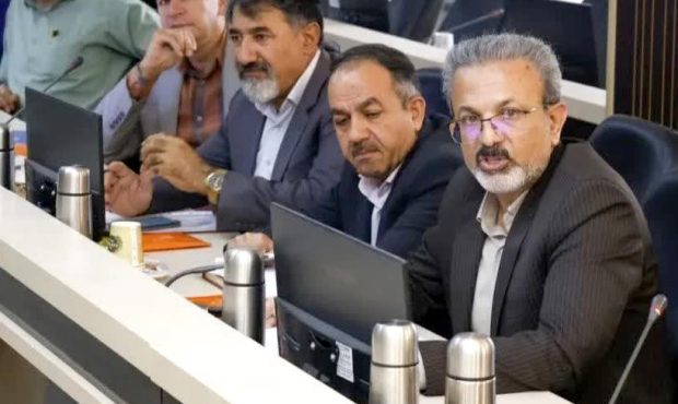 عقد قرارداد ۳۰ هزار میلیارد ریالی طرح نهضت ملی مسکن در استان/ تسریع در تکمیل و واگذاری واحدها به متقاضیان