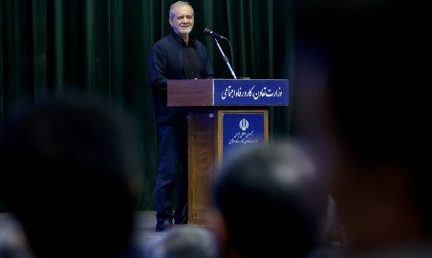 پزشکیان: آنچه در جنگ ۱۲ روزه بدست آوردیم ارزشمندتر از چیزی بود که از دست دادیم پزشکیان: آنچه در جنگ ۱۲ روزه بدست آوردیم ارزشمندتر از چیزی بود که از دست دادیم