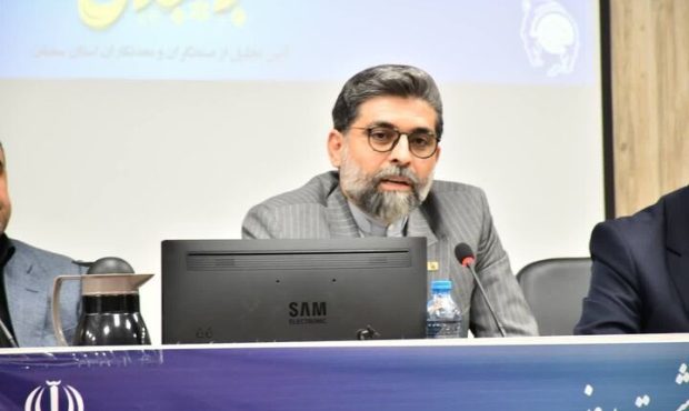 جلسه معین استان آذربایجان شرقی وزارت صمت با مدیران بنگاه های تولیدی