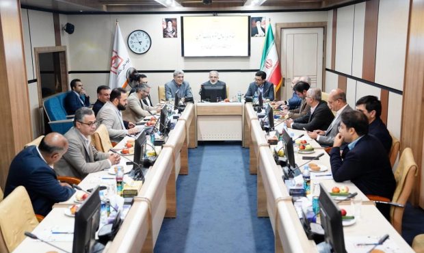 بازدید مدیرعامل بانک مسکن از شرکتهای زیرمجموعه/ انضباط و شفافیت مالی باید سرلوحه امور قرار گیرد بازدید مدیرعامل بانک مسکن از شرکتهای زیرمجموعه/ انضباط و شفافیت مالی باید سرلوحه امور قرار گیرد